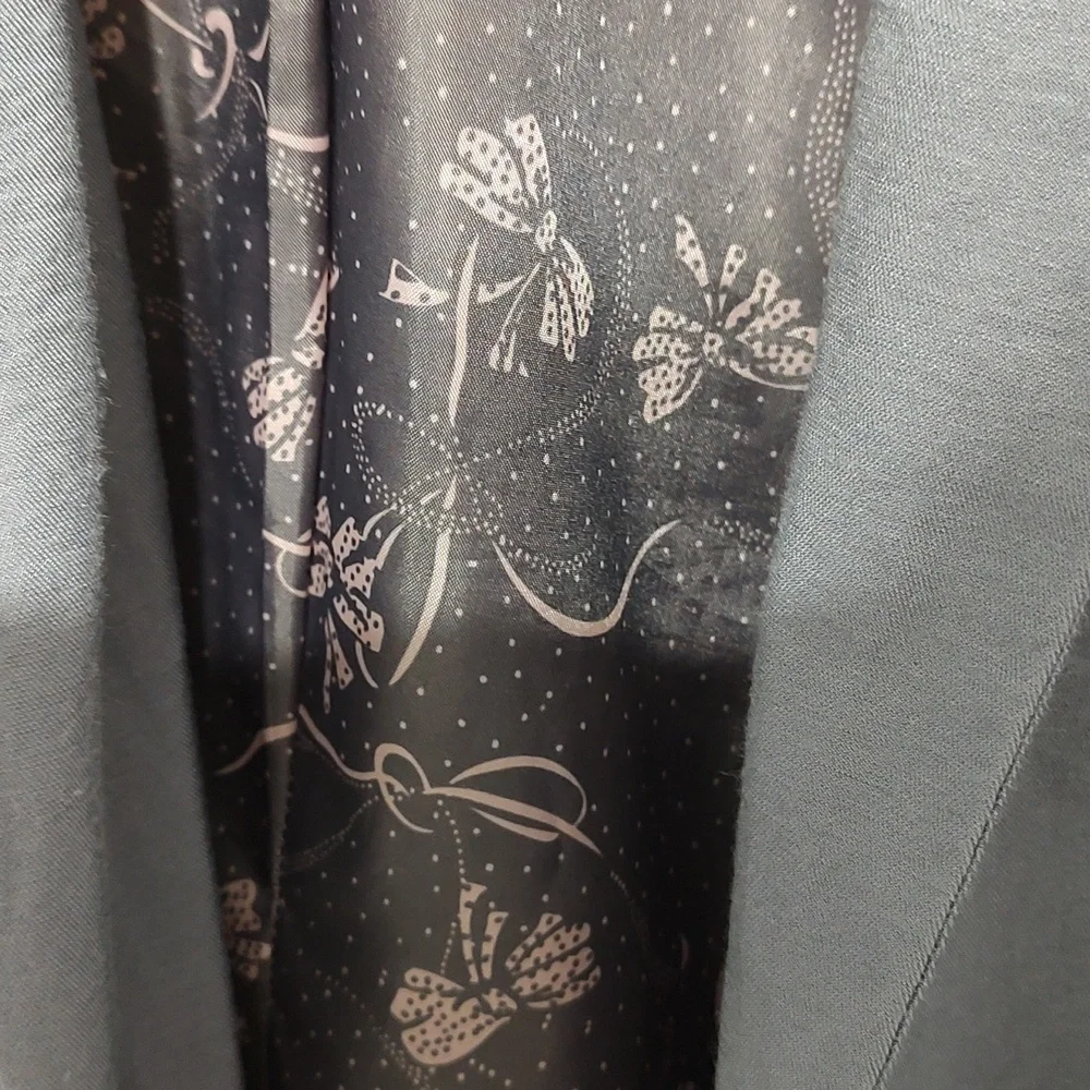 Lauren Conrad Blue Gray Cropped Blazer w/ Ruched 3/4 Sleeves sz 12 - Picture 5 of 9